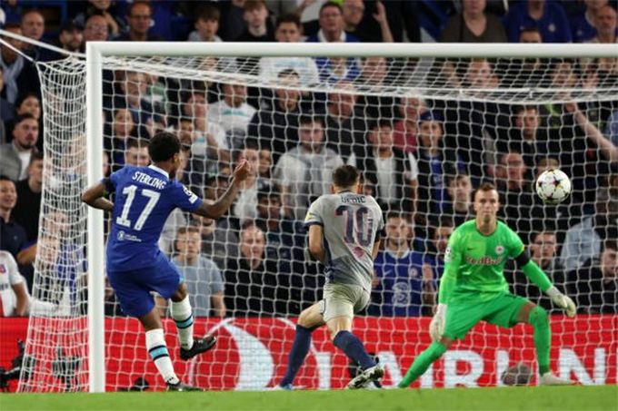 Kết quả Chelsea 1-1 Salzburg, Sterling ghi bàn mở tỉ số